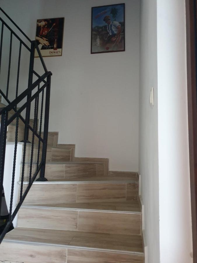 Бадевски Рай- Къща София Veliko Tărnovo Exterior foto