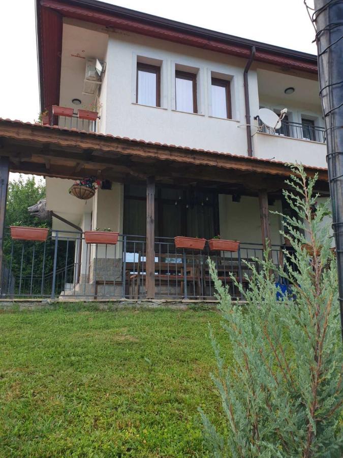 Бадевски Рай- Къща София Veliko Tărnovo Exterior foto